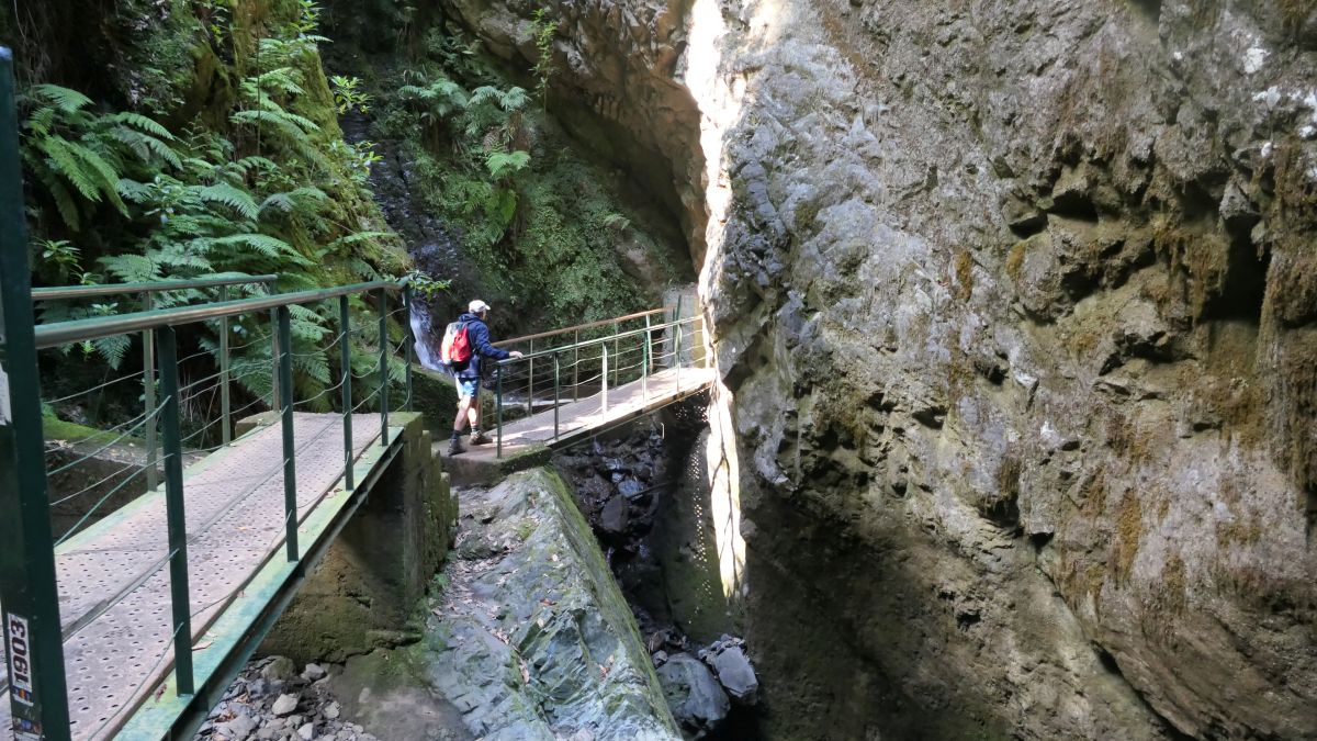 Brücke über die Klamm