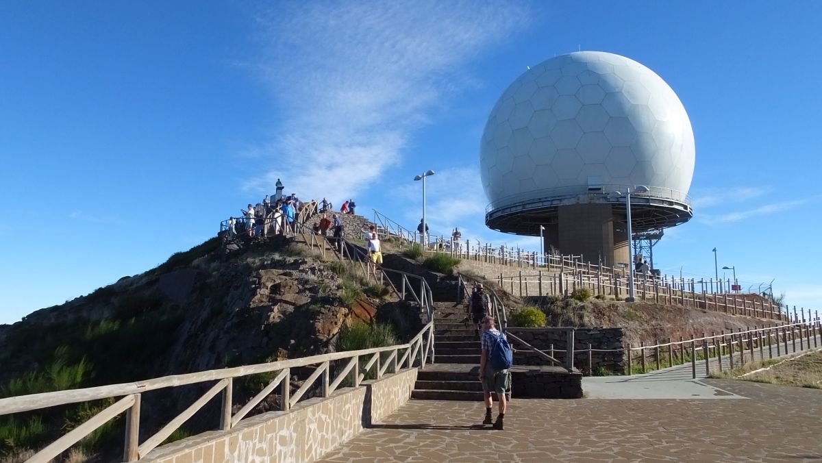 Radarstation auf dem Pico do Arieiro