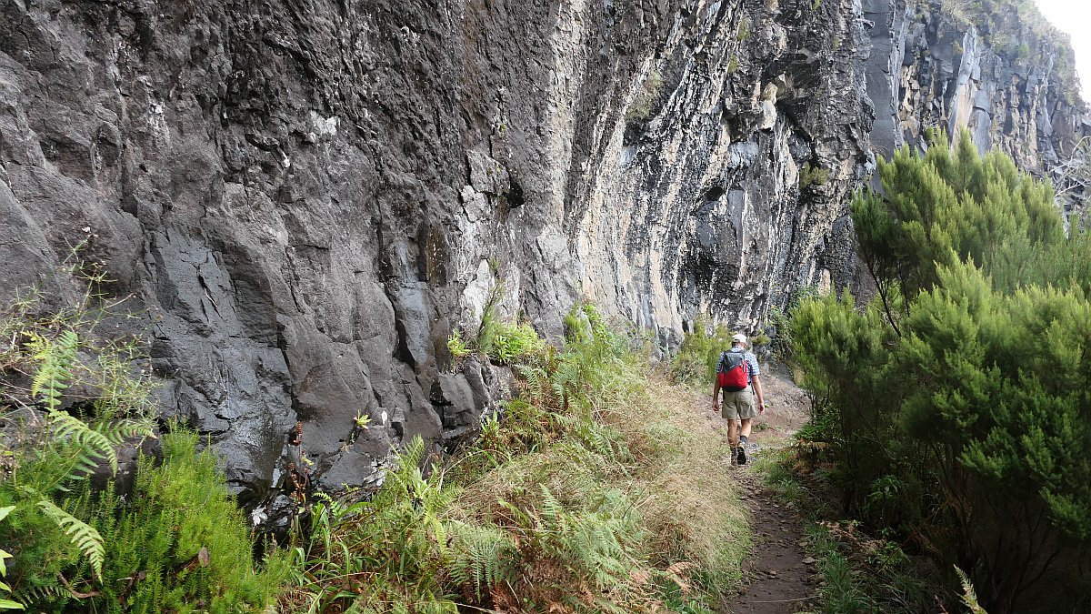 überhängende Felsen