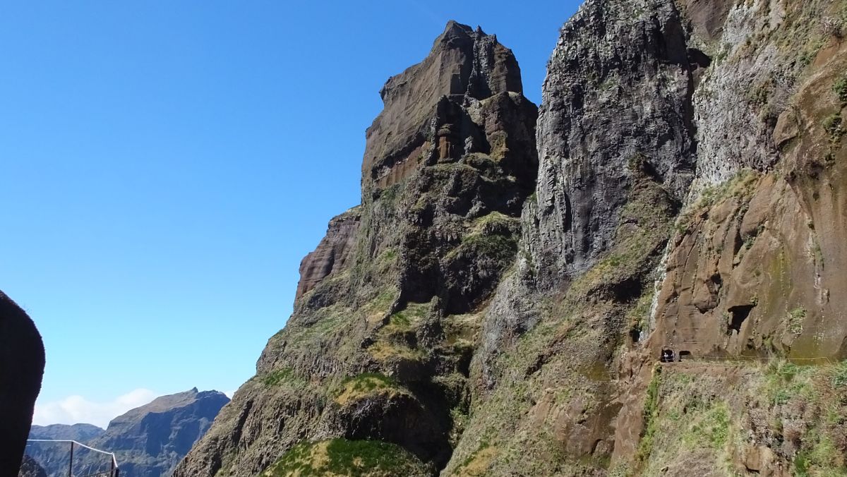 Pico Ruivo - Pico do Arieiro 