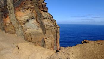 schroffe Abhänge am Ponta de São Lourenço 