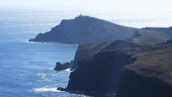 Leuchtturm an der Spitze von Ponta de São Lourenço