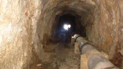 die Tunnel wurden für eine Wasserleitung gegraben und dienen auch zum wandern