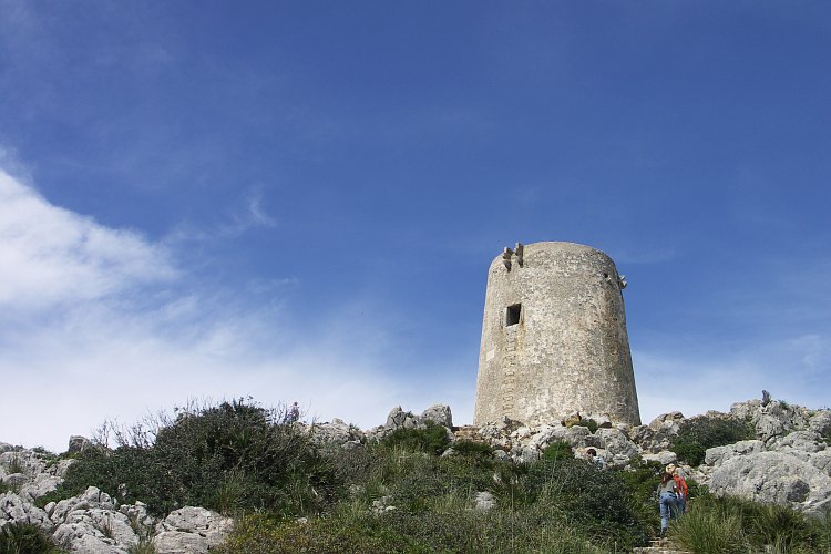 Atalaya d`Albercruix, ein Wehrturm aus dem 16. Jh.