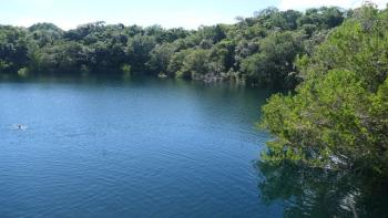 Cenote Azul