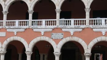Detail vom Rathaus