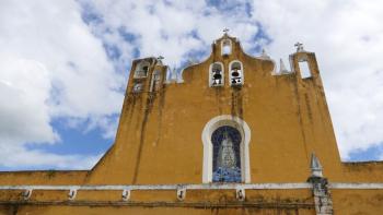 Kirche und Konvent in Izamal