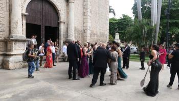wenn man heiratet lässt man es krachen in Mérida