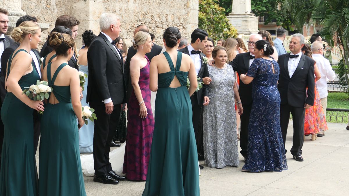wenn man heiratet lässt man es krachen in Mérida