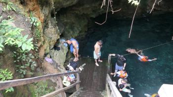 Cenote Kankirixché, wir sind nicht allein