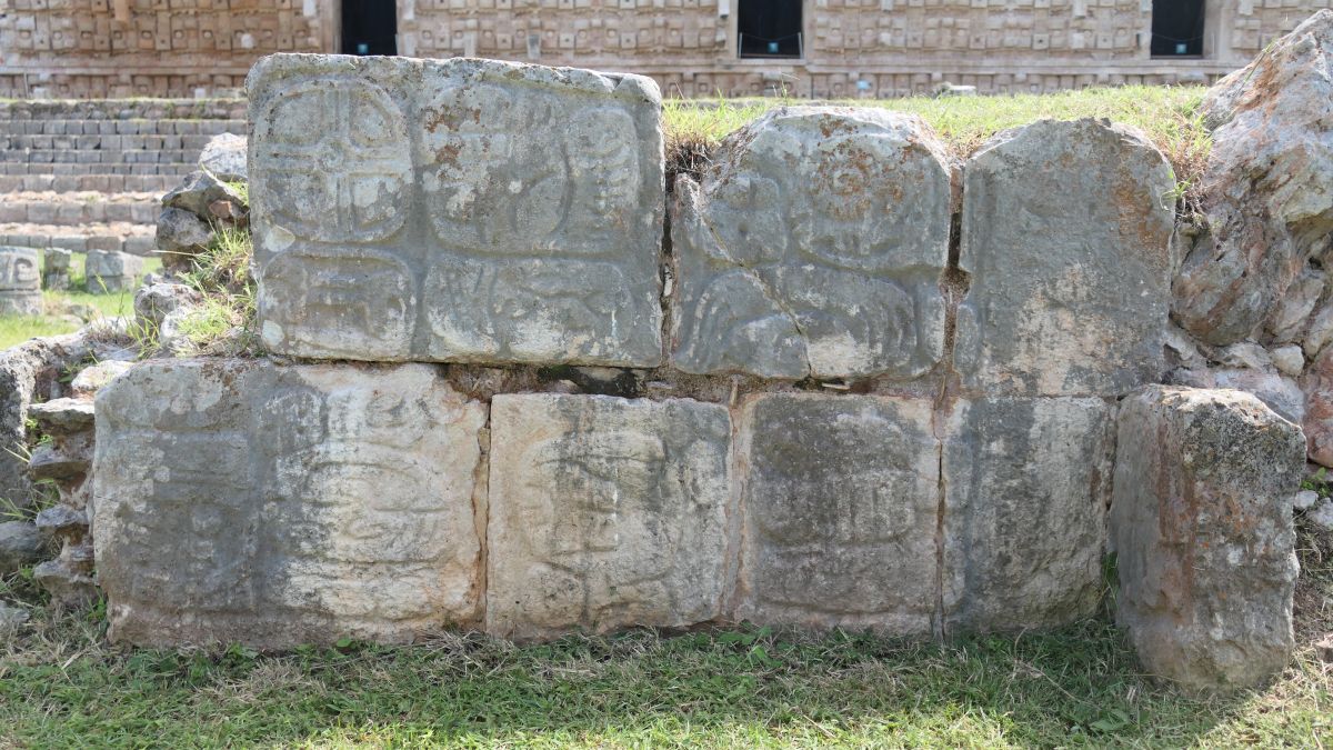 Hieroglyphen in Kabah