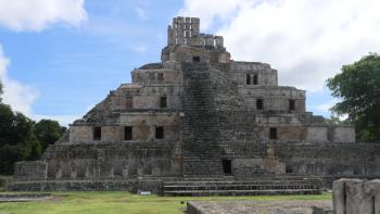 Edificio de los Cinco Pisos, fünfstöckig und 32 Meter hoch