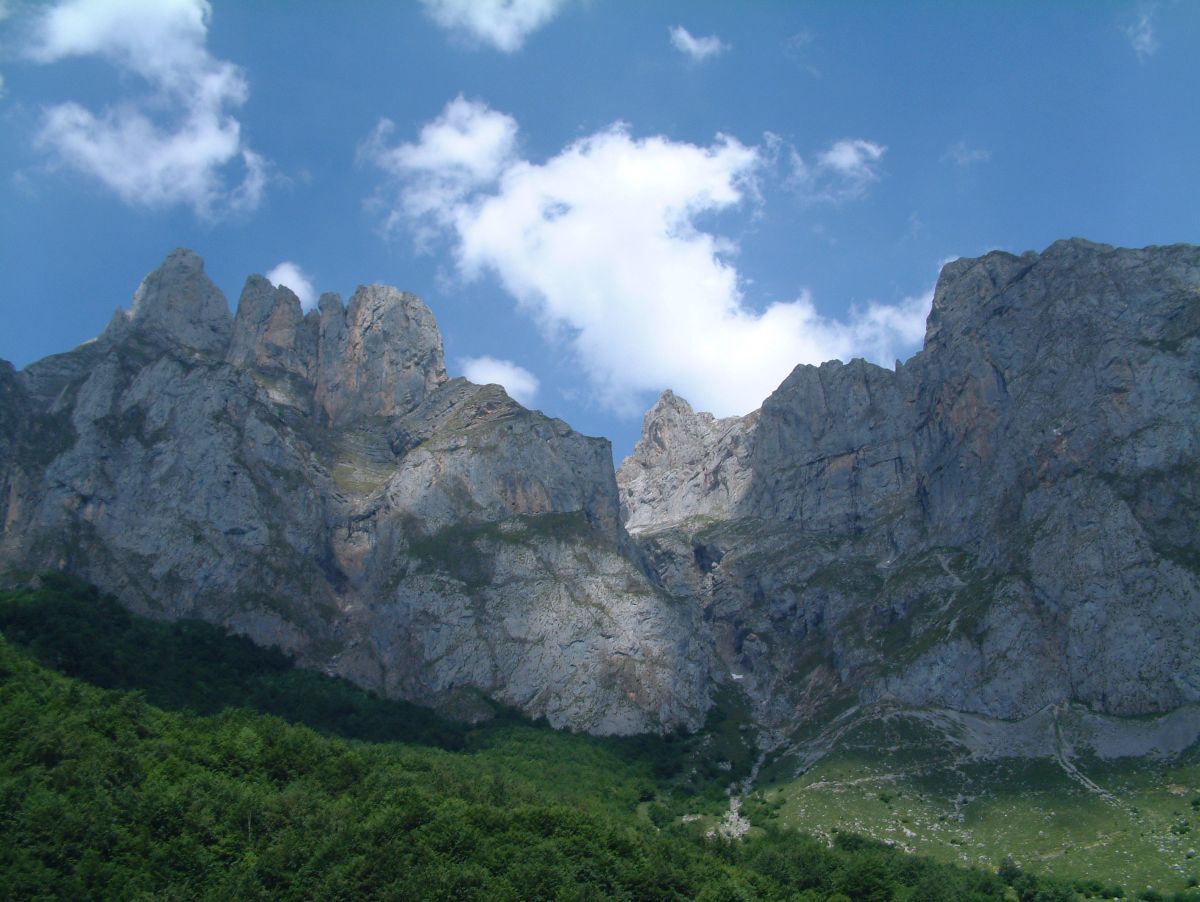 endlich da, die Picos de Europa