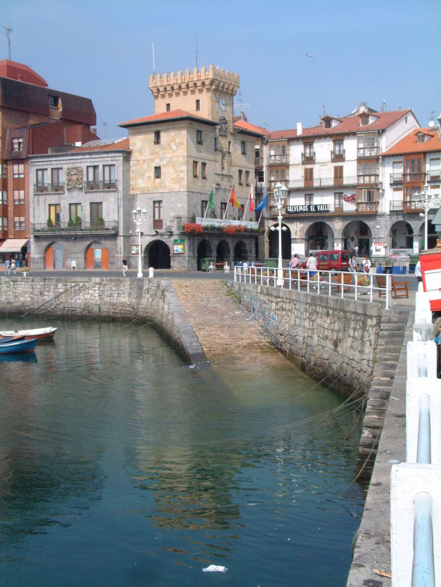 Castro Urdiales- Rathaus