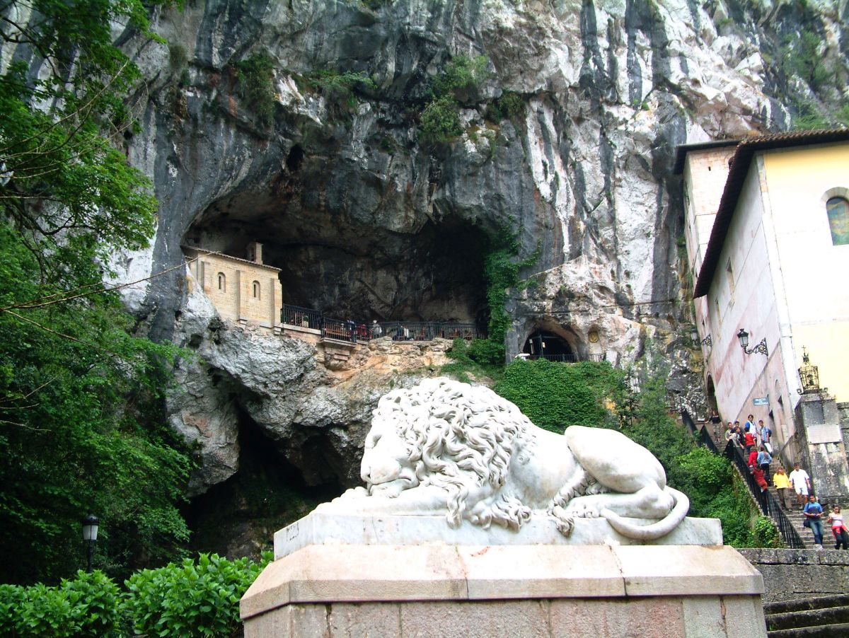 Santuario Virgen de Covadonga
