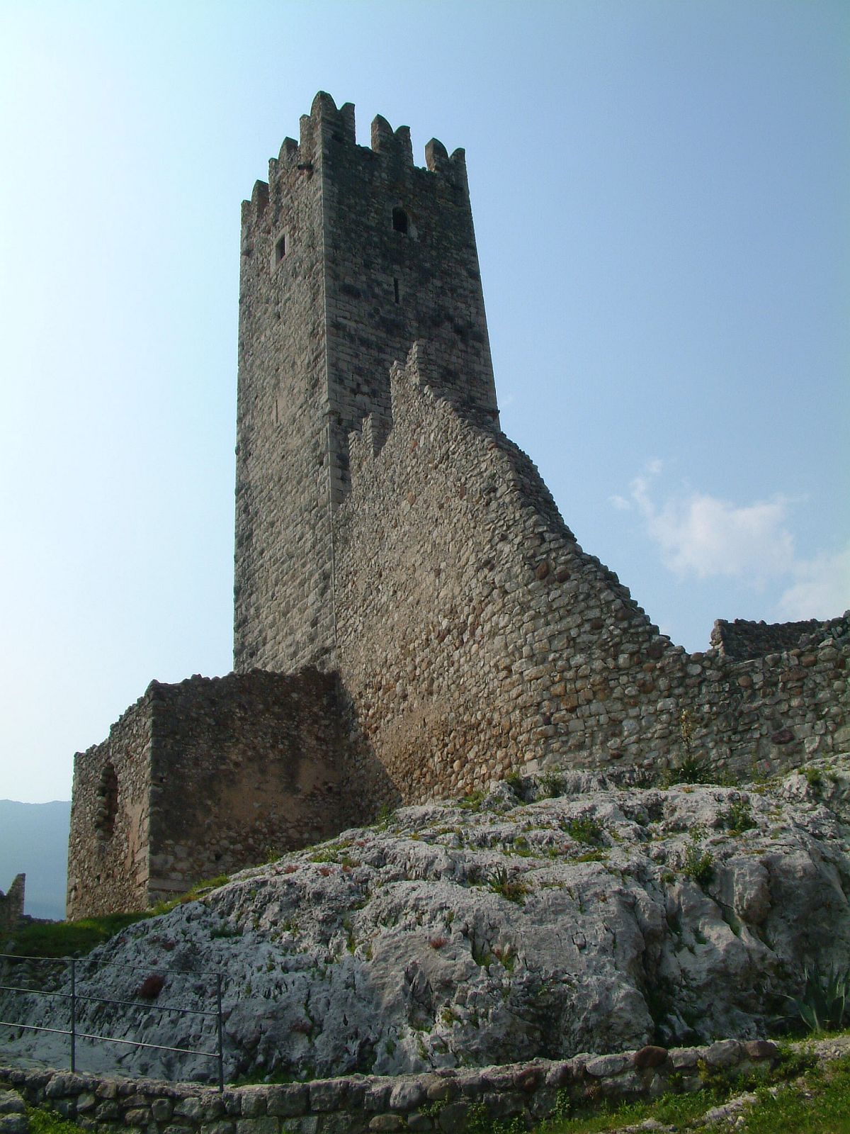 Castel Drena