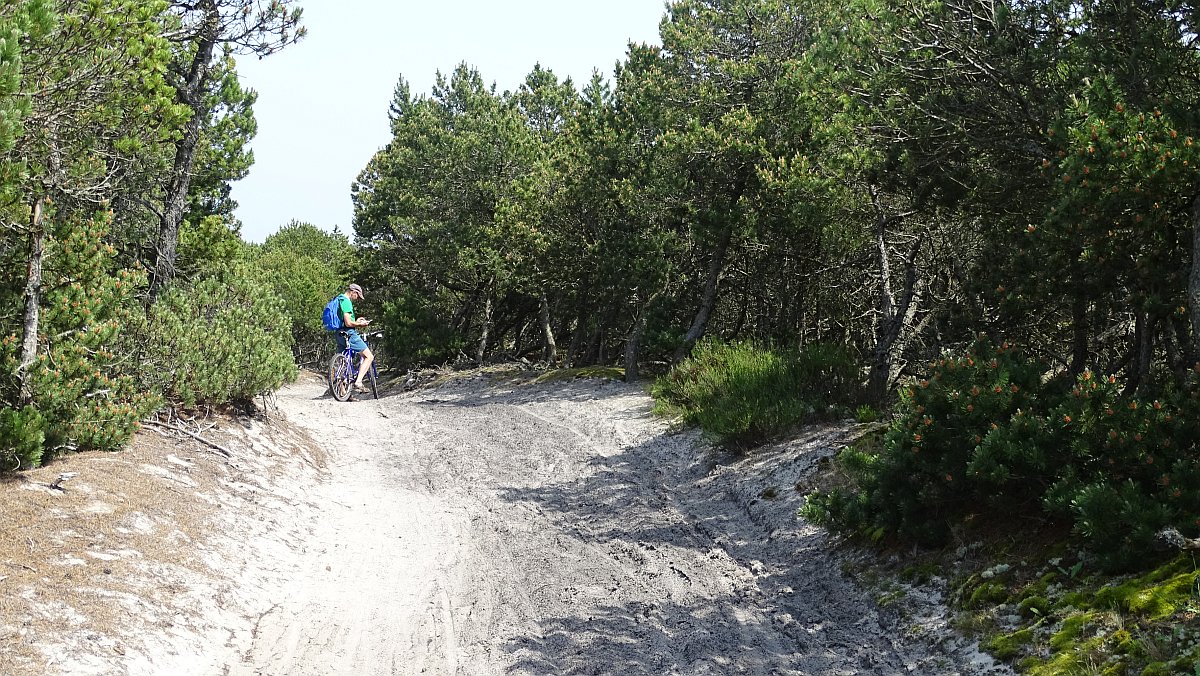 Sand ist eher semioptimal zum Radfahren