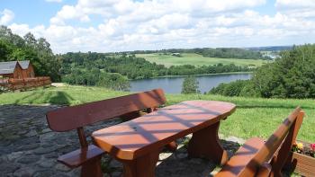 Blick von Sobotka-Hügel auf den Großen Brodno-See