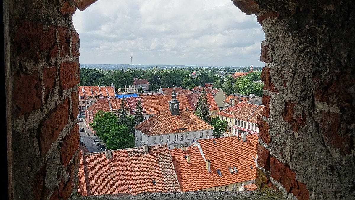 Blick von Burgfried auf Rößel mit Rathaus