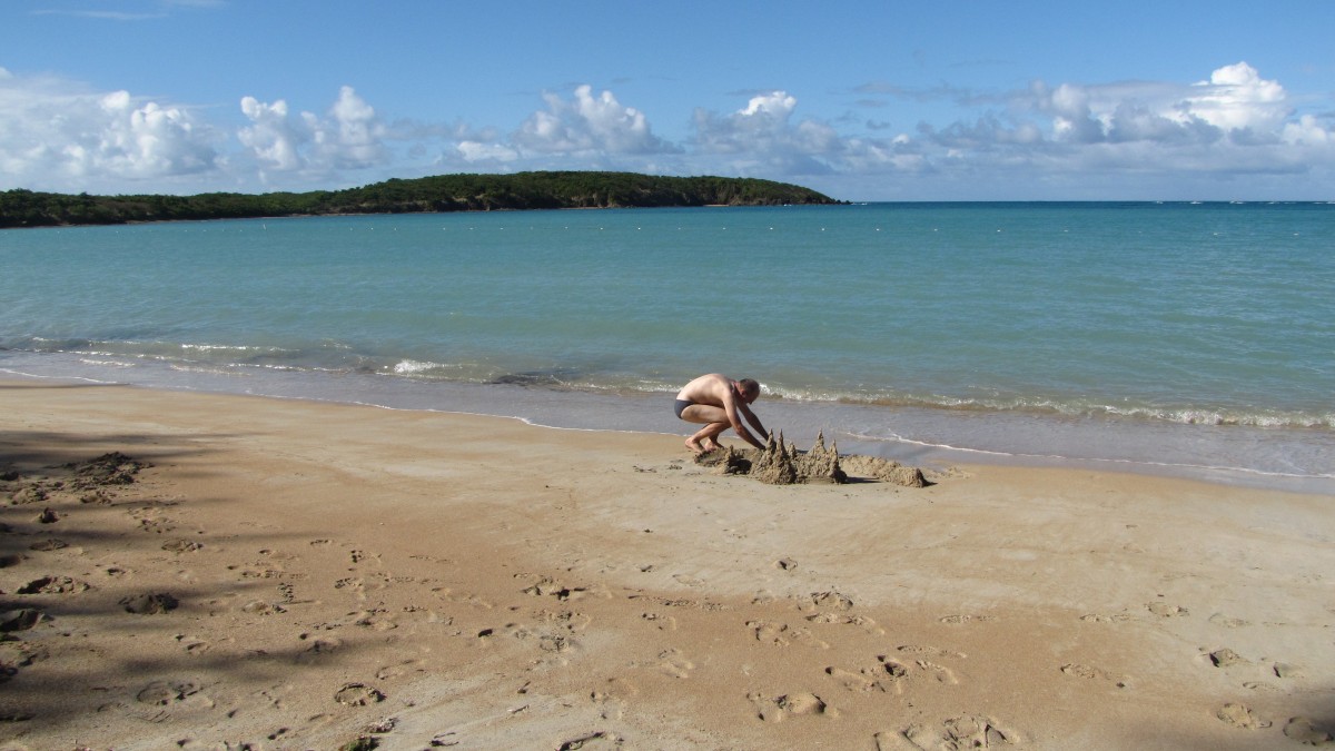 Bahia las Cabezas - Kleckerburgenbau