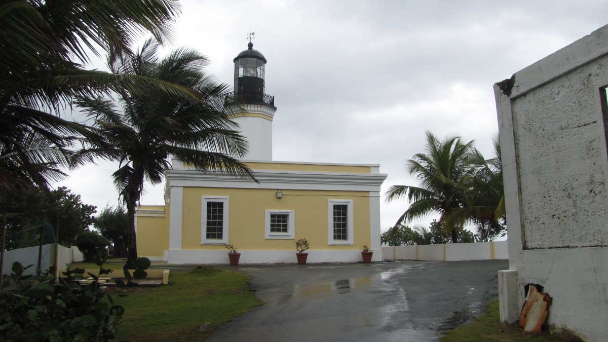 Leuchtturm am Punta Tuna