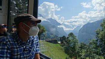 Zugfahrt hinunter nach Lauterbrunnen