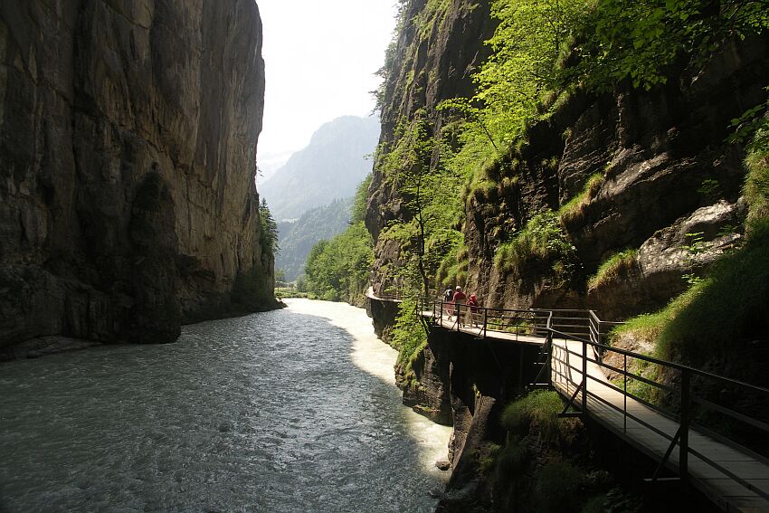 in der Aareschlucht, Osteseite