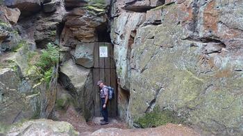 Veitensteinhöhle (Querkelesloch), leider verschlossen
