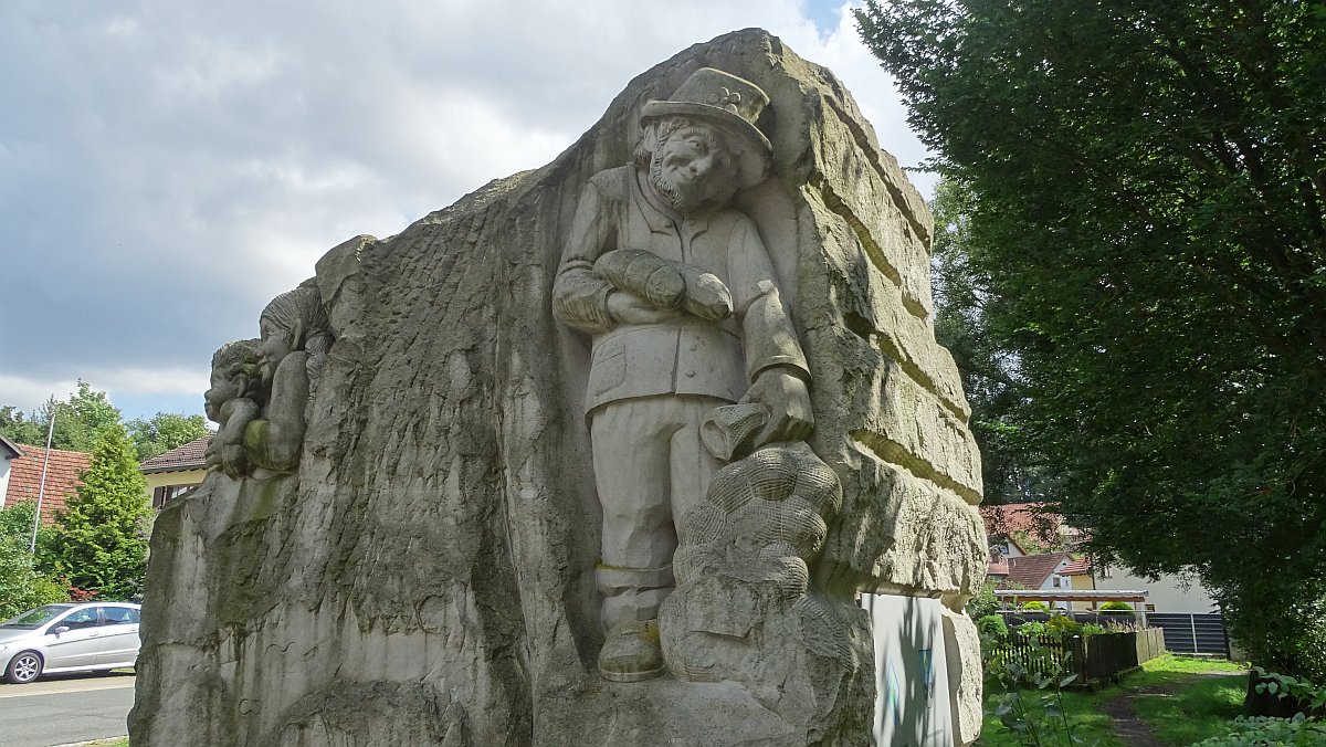 Flurbereinigungsdenkmal in Lußberg