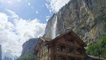 Staubbachfall hinterm Hotel