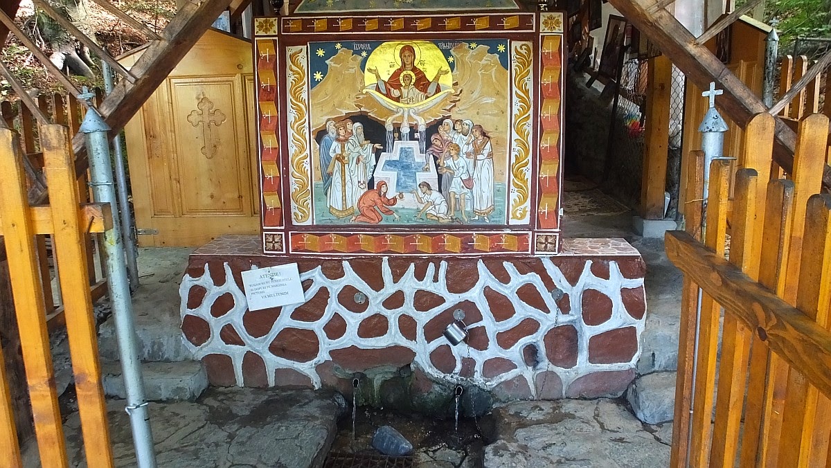 heilige Quelle des Arsenie Boca in Obermühlendorf (Sâmbăta de Sus)