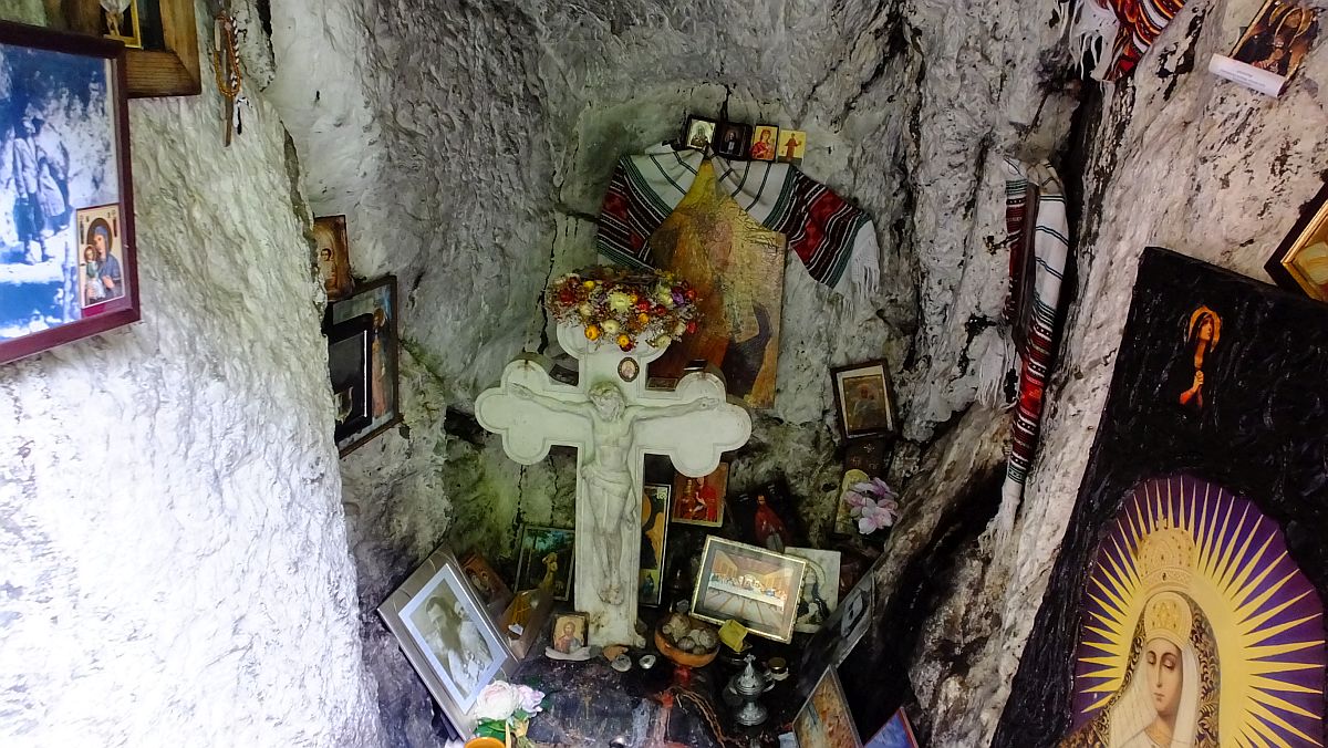 Arsenie Boca heilige Höhle