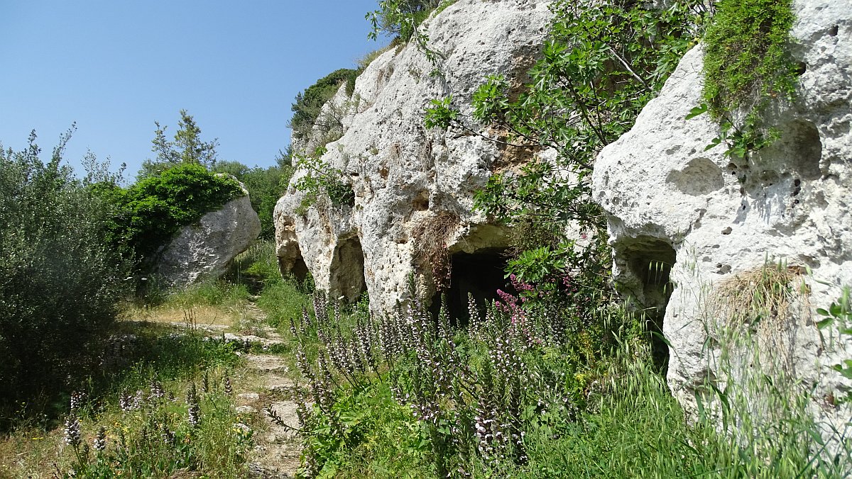 Nekropolen "Filiporto"