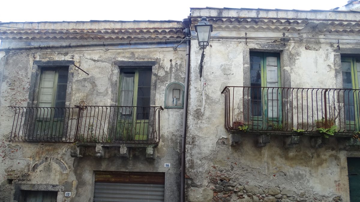 alte Häuser in Castiglione di Sicilia