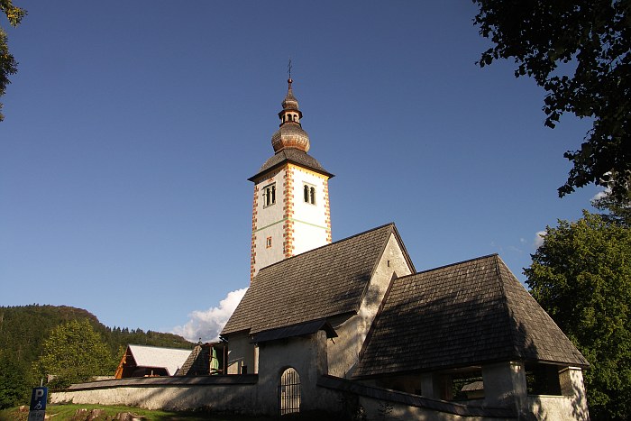 Kirche am See