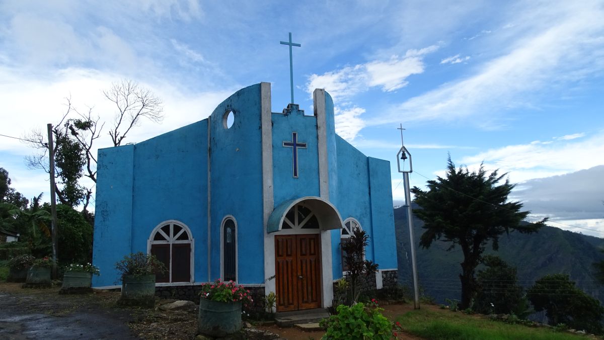 blaue Kirche