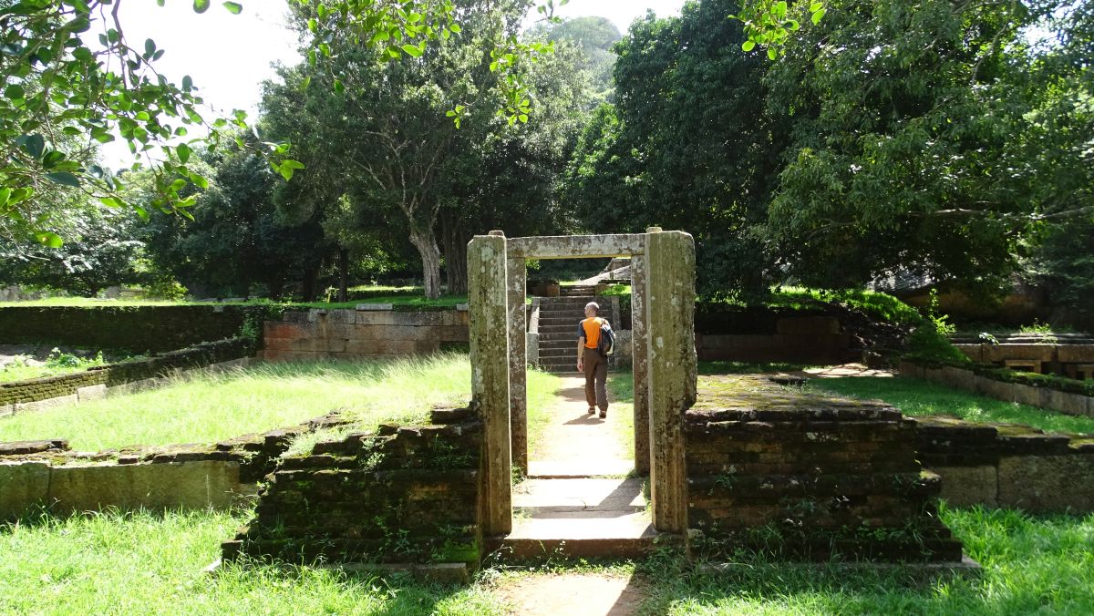 Kaludiya Pokuna