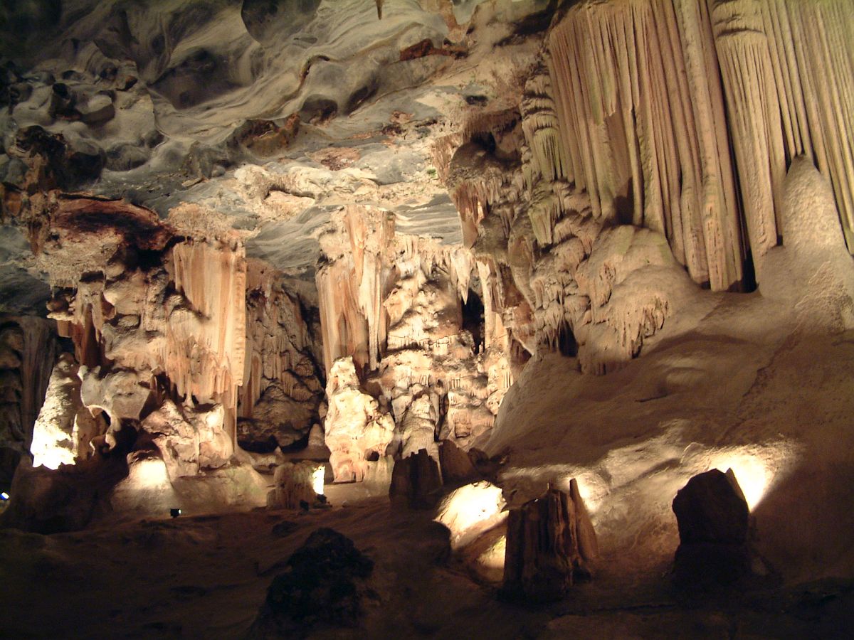 in den Cango Caves