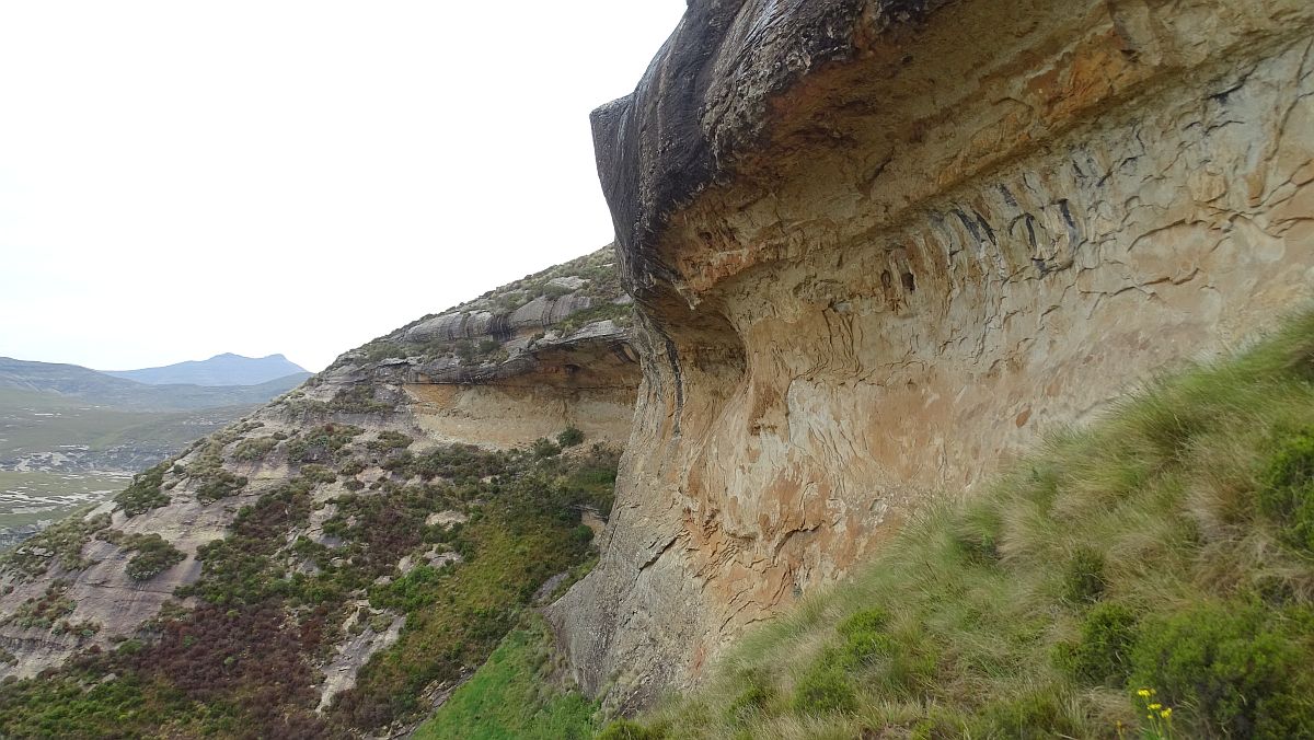 überhängende Felsen