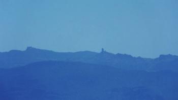 Gran Canaria herangezoom, Roque Nublo ist sogar zu sehen