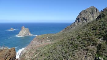 Roque de Dentro und dahinter der Roque de Fuera