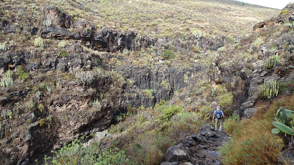 Abstieg in den Barranco del Rey