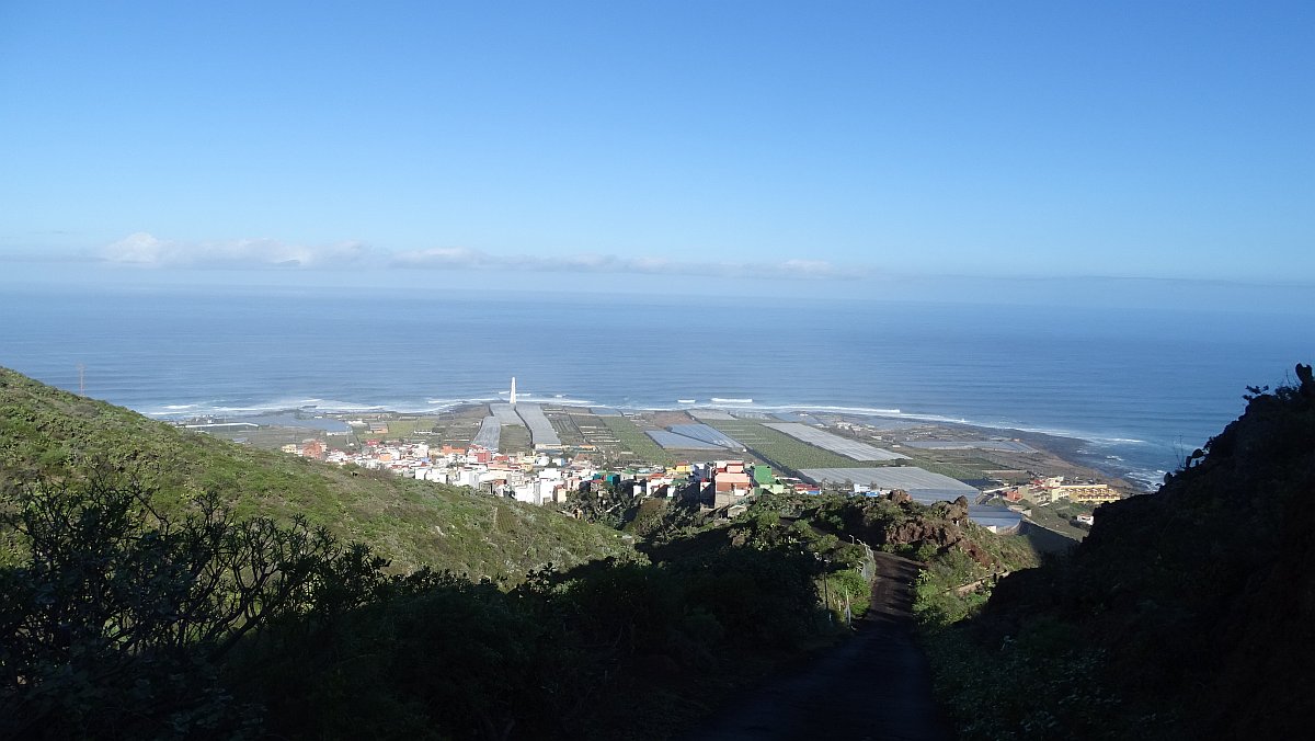 Punta Hidalgo von oben mit Leuchtturm