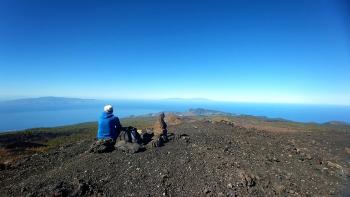 Gipfelglück auf dem Montaña de la Botija, La Gomera und La Palma ganz nah