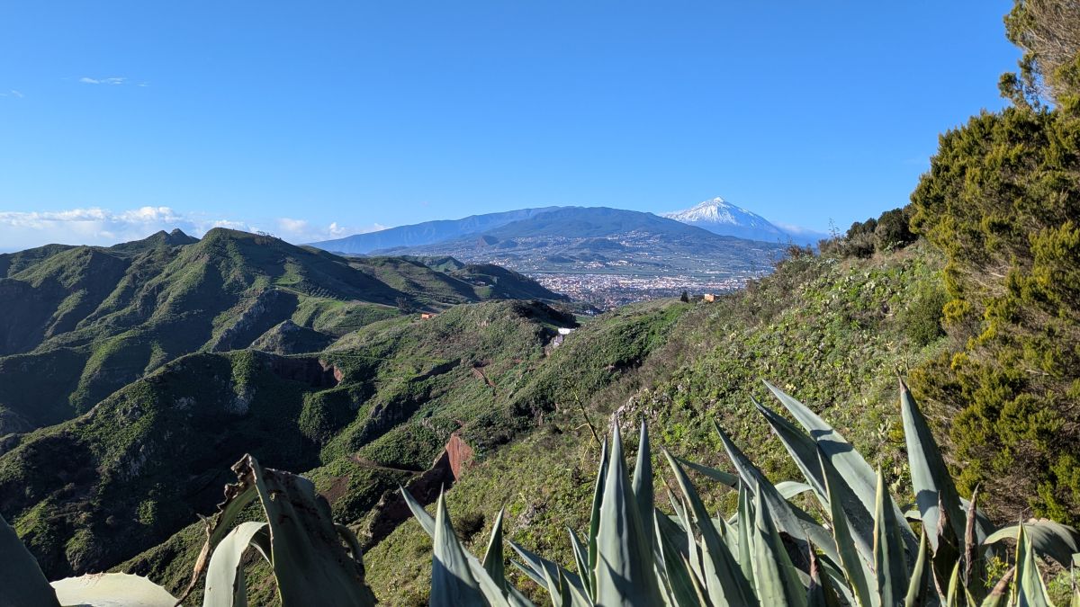 der Teide hat noch etwas Schneezuwachs bekommen