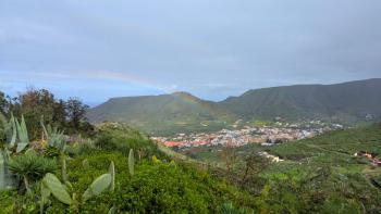 Regenbogen über Tegueste