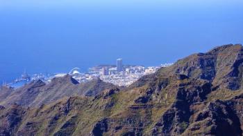 Blick hinunter nach Santa Cruz