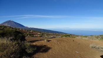 klarer Morgen mit Teide und La Palma