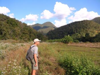 Wanderung durch die Felder