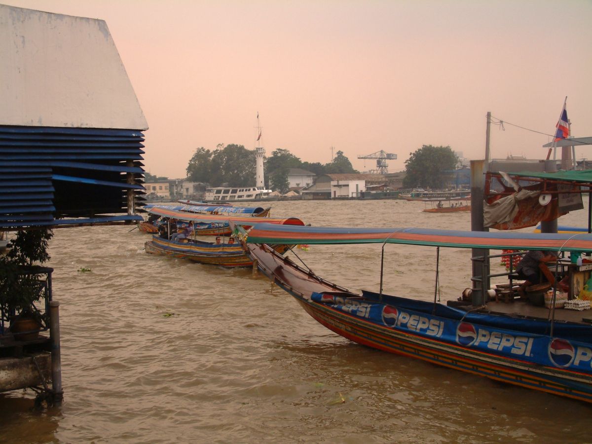 Fähranleger am Chao Phraya